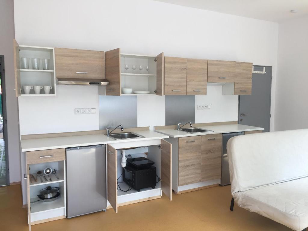 Klubovna u Kanalu KuK room 6